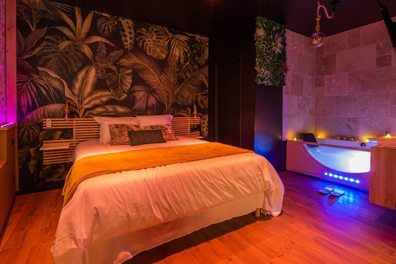 Appartement La Jungle - Jacuzzi - Champagne - Centre-ville - Arrivée Autonome *